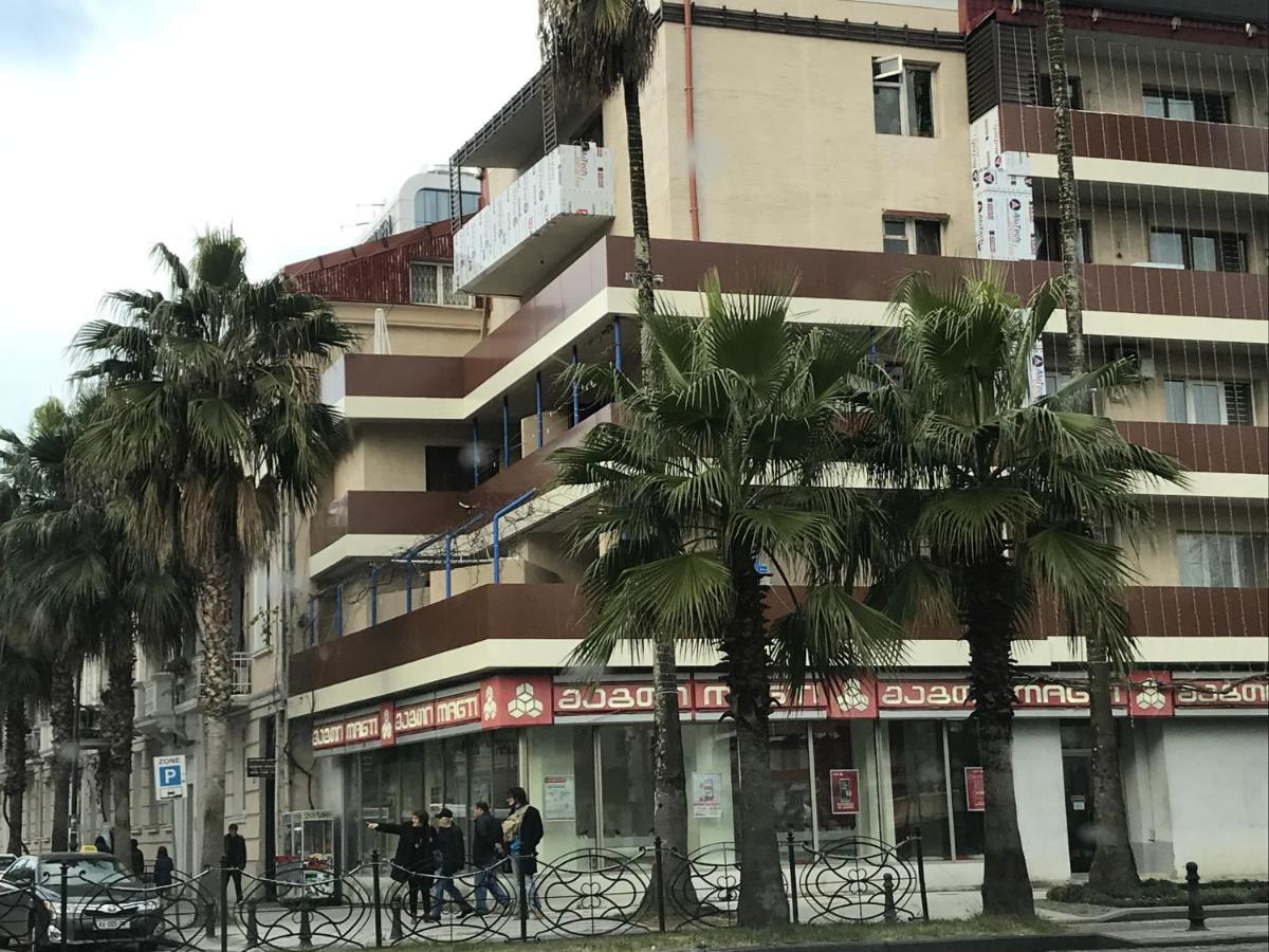 Casa Neptun In Old Batumi Leilighet Eksteriør bilde