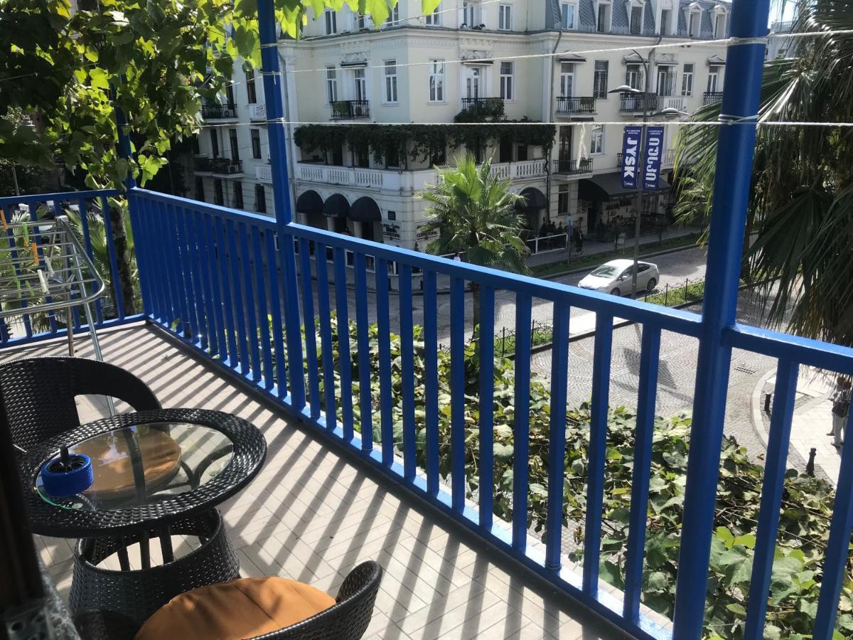 Casa Neptun In Old Batumi Leilighet Eksteriør bilde